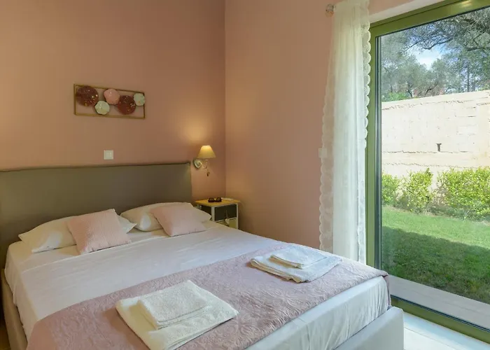 Comfeto & Mandolato Sweet Tatil Evi Lakíthra