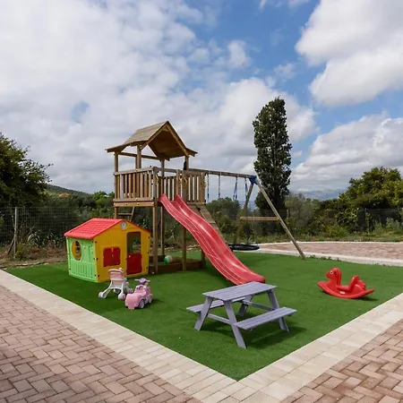 Comfeto & Mandolato Sweet Tatil Evi