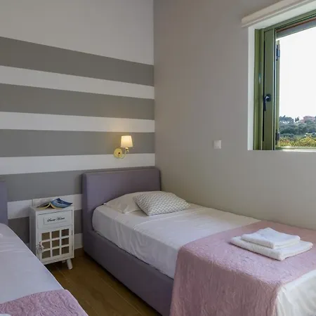 Comfeto & Mandolato Sweet