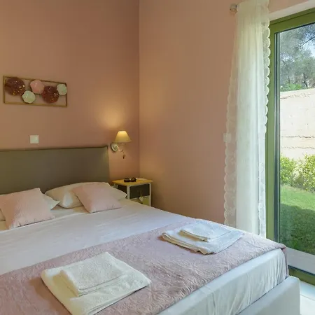 Comfeto & Mandolato Sweet Tatil Evi Lakíthra