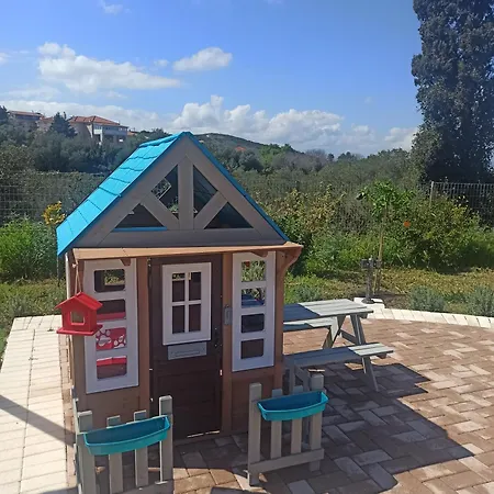 Comfeto & Mandolato Sweet Tatil Evi